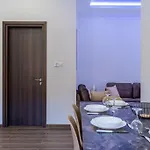 Aura 2-bedroom In *