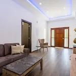 Apartment Aura 2-bedroom In *