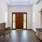 Apartment Aura 2-bedroom In *
