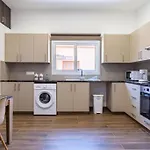 Aura 2-bedroom In *