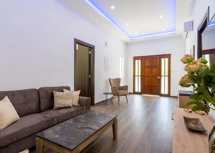 Apartmán Aura 2-bedroom In *