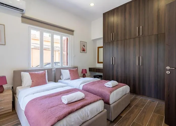 Aura 2-bedroom In Apartmán Larnaca
