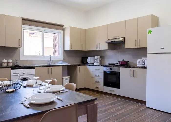 Apartmán Aura 2-bedroom In Larnaca